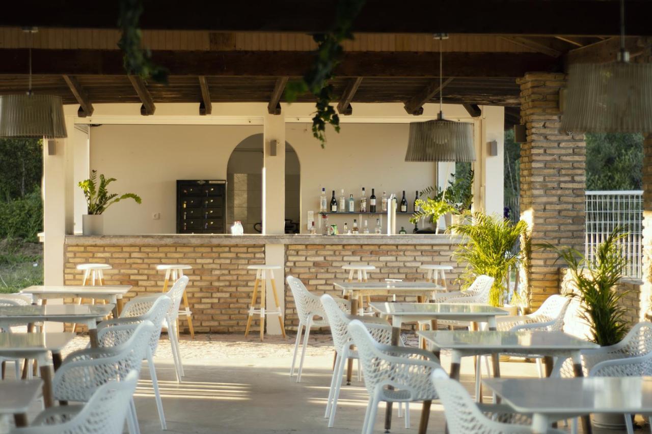 Parakladi Seaside Retreat Melíkia Kültér fotó