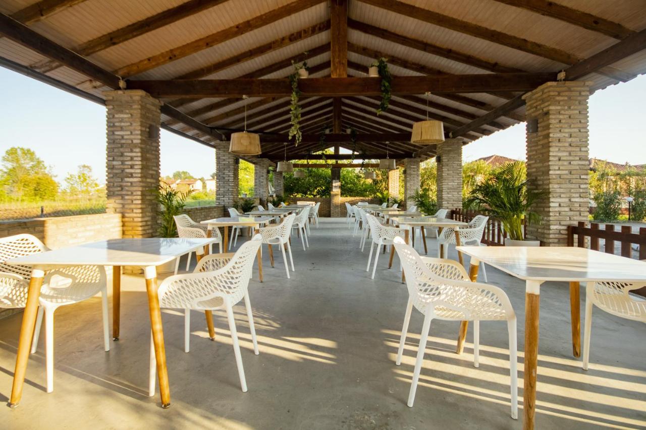 Parakladi Seaside Retreat Melíkia Kültér fotó